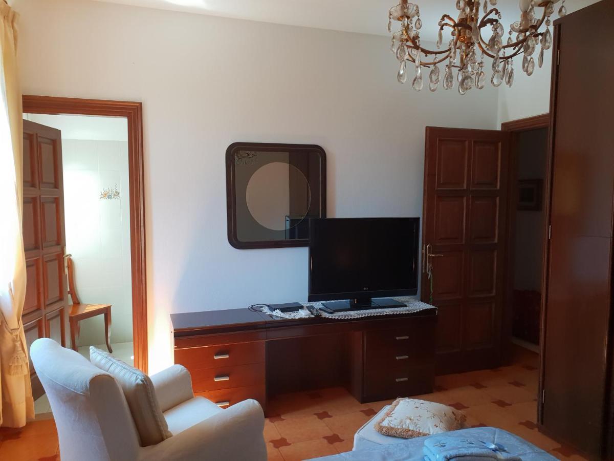 Viliam B&B Олбия Екстериор снимка
